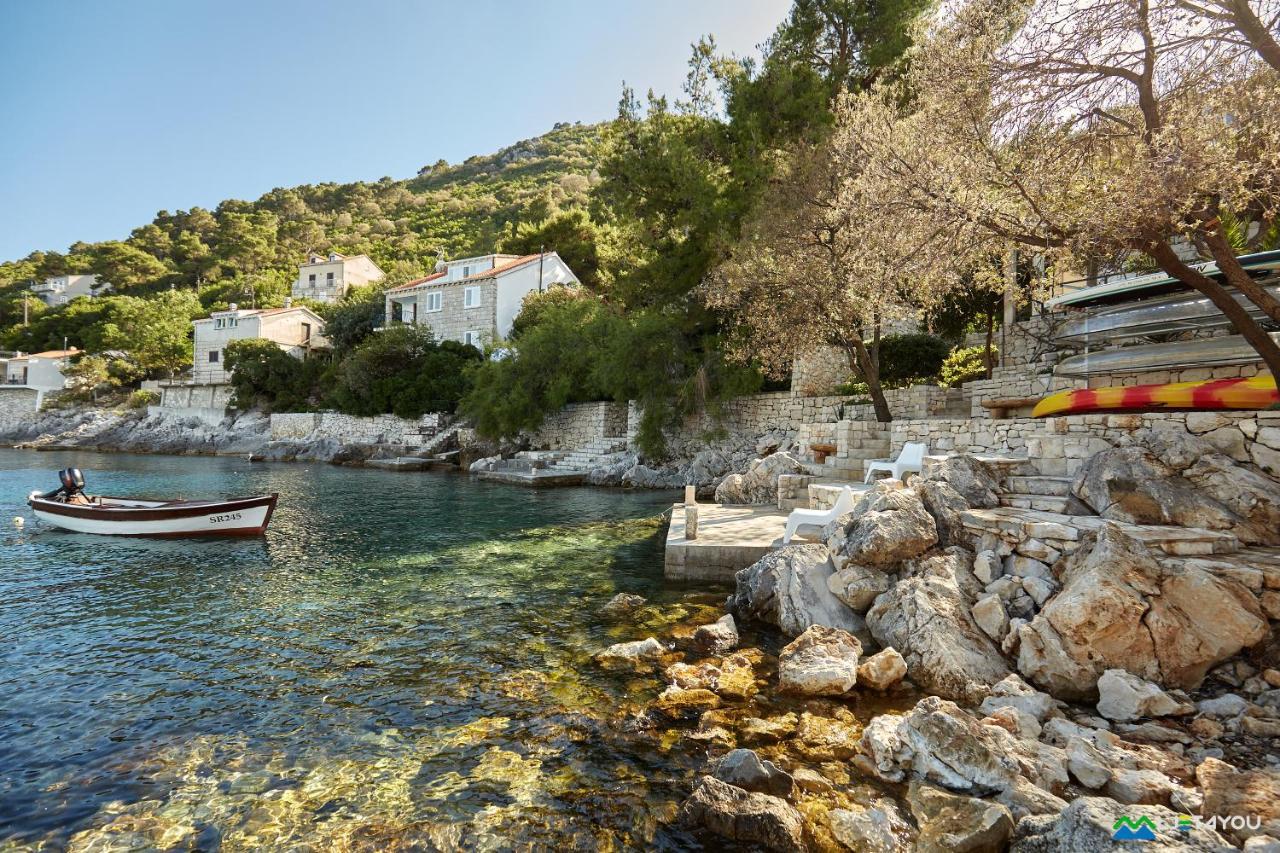 Mljet 2 You - Seafront Apartment 2+2 Sobra Exterior photo